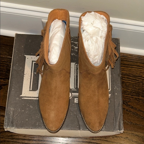 Dingo Kayce Brown Suede Fringe Boots - Picture 4 of 11